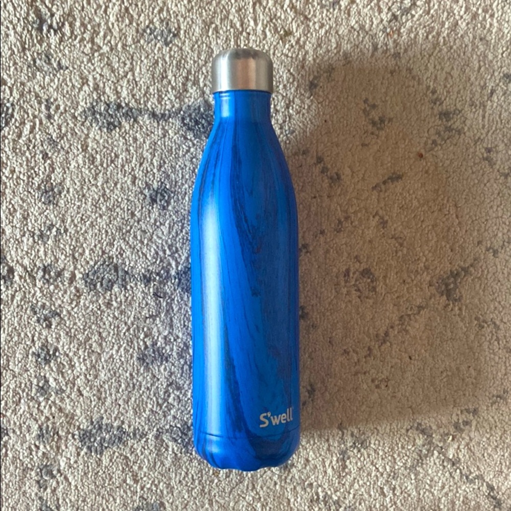 Swell bottle- blue wood look